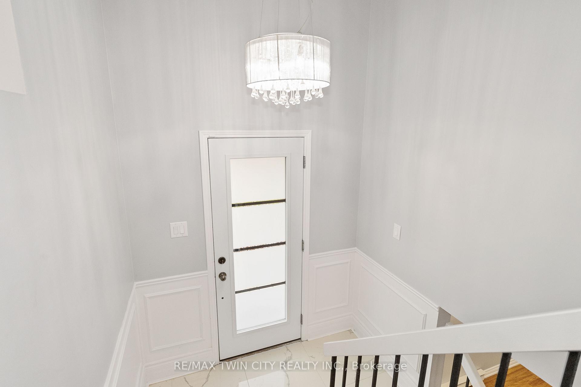 Photo 23 of 7 Normandy Place, Brant, Brantford Twp — HOMEH