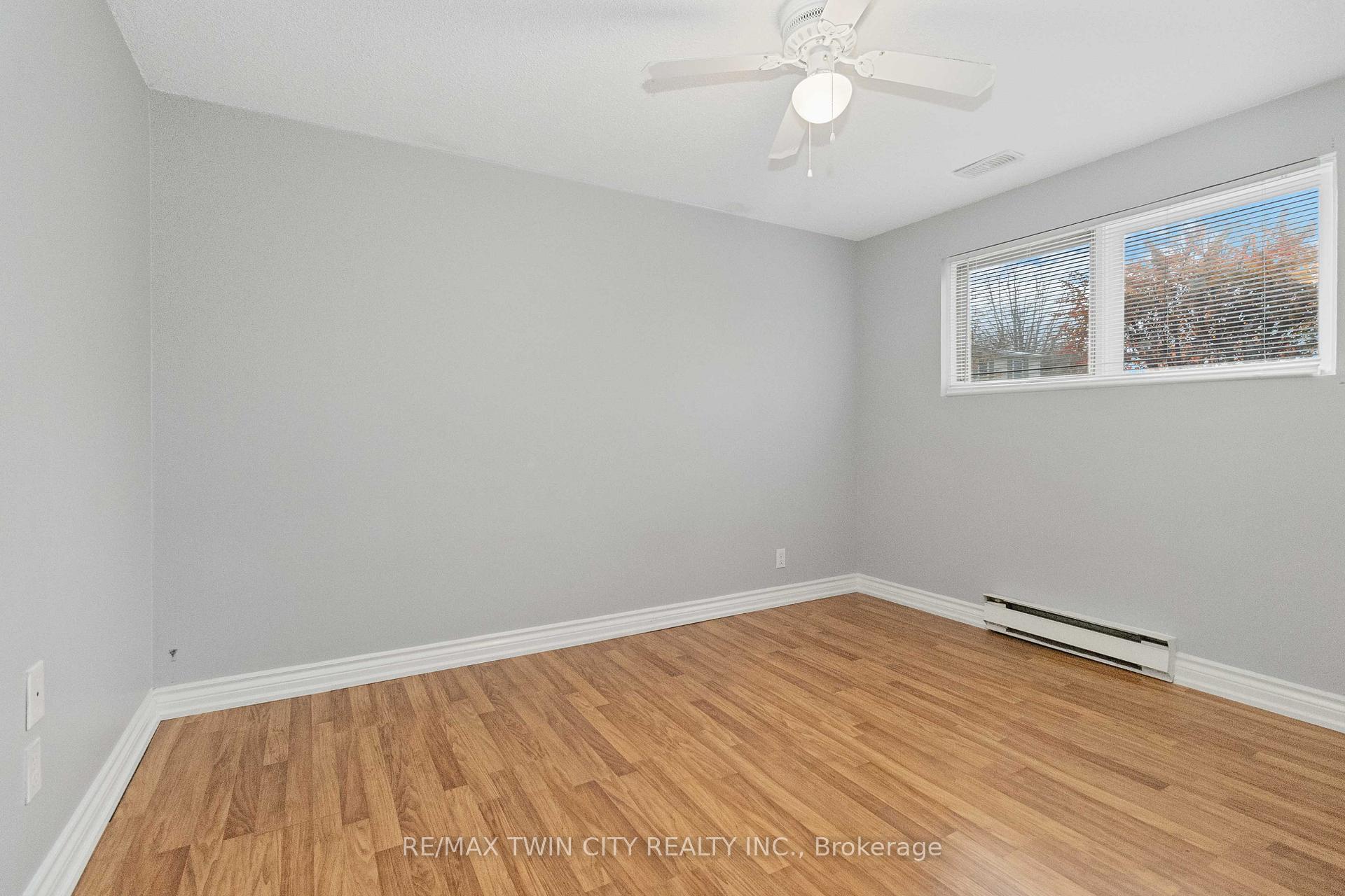 Photo 32 of 7 Normandy Place, Brant, Brantford Twp — HOMEH