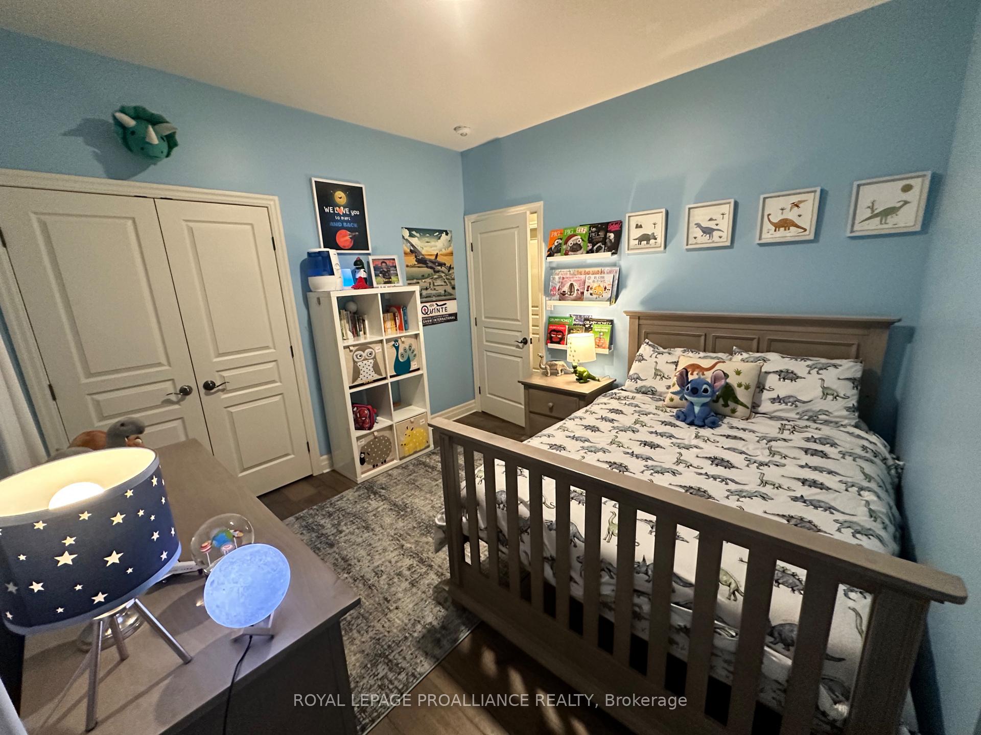 Photo 28 of 36 Vertis Court, Belleville, Thurlow Ward — HOMEH