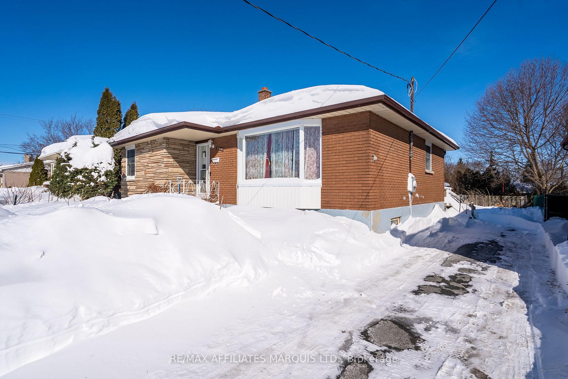 Photo 1 of 774 Guy Street, Cornwall — HOMEH