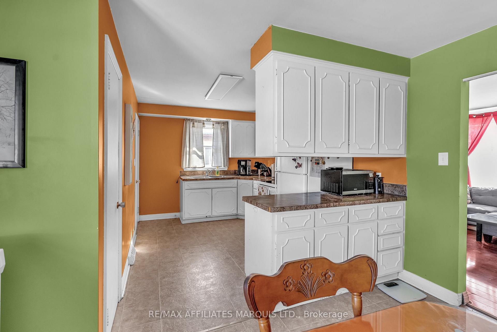 Photo 11 of 774 Guy Street, Cornwall — HOMEH