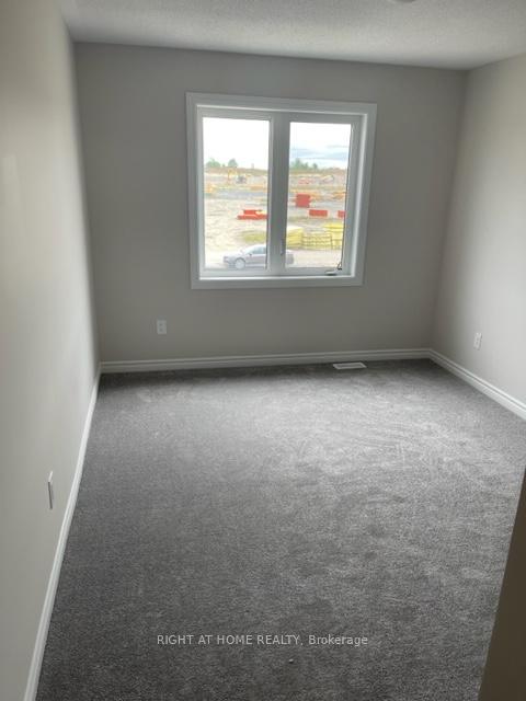 Photo 7 of 38 Focality Crescent, Ottawa, Barrhaven - Half Moon Bay — HOMEH