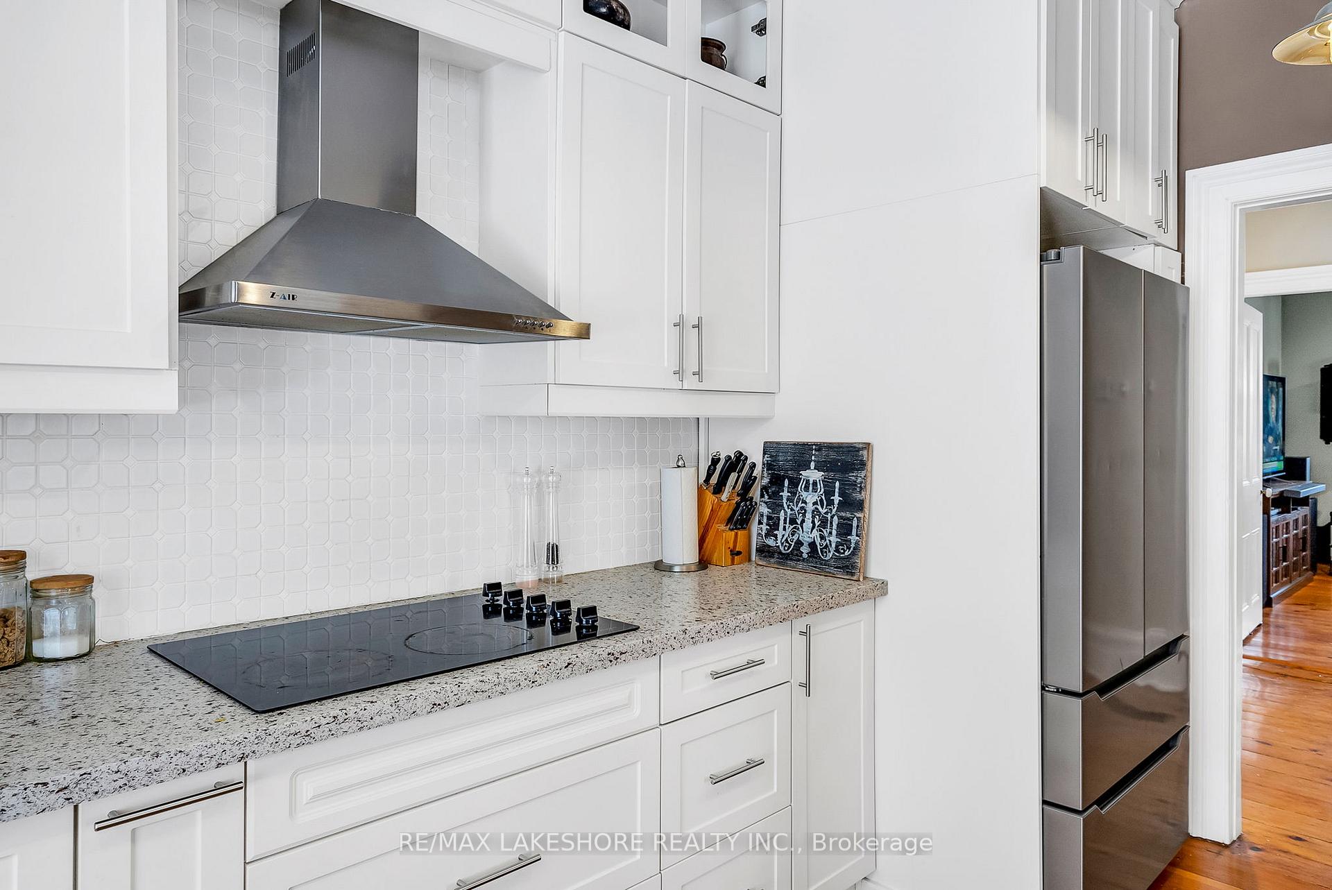 Photo 14 of 4903 County 45 Road, Hamilton Township, Baltimore — HOMEH
