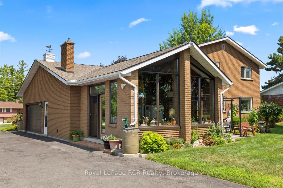 Photo 3 of 295 2nd Street, Hanover — HOMEH
