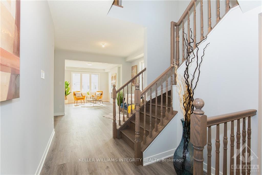 Photo 2 of 212 Ormiston Crescent, Ottawa, Barrhaven - Stonebridge — HOMEH