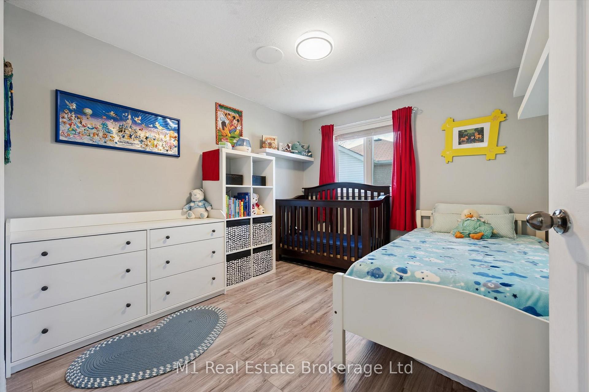 Photo 30 of 684 Willow Road, Guelph, Willow West/Sugarbush/West Acres — HOMEH