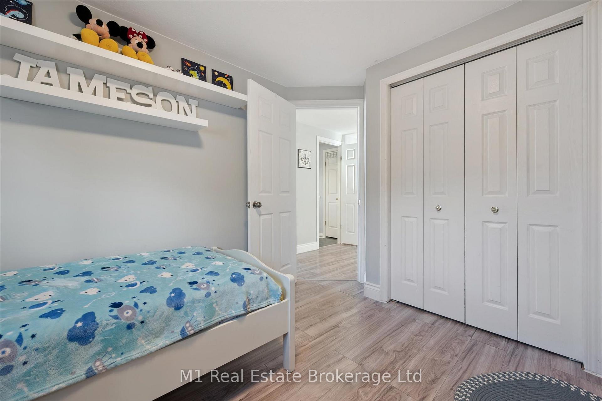Photo 31 of 684 Willow Road, Guelph, Willow West/Sugarbush/West Acres — HOMEH