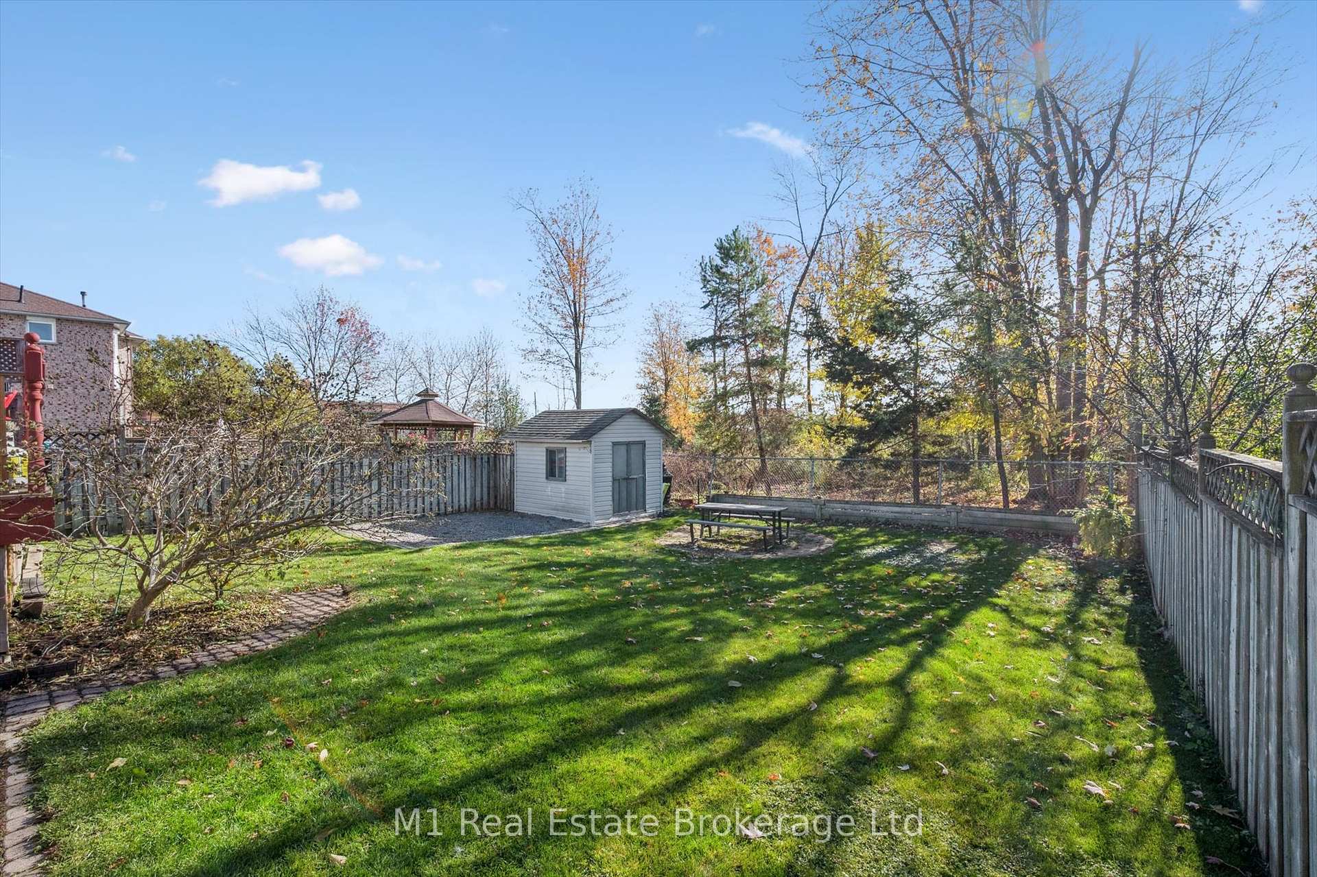 Photo 42 of 684 Willow Road, Guelph, Willow West/Sugarbush/West Acres — HOMEH