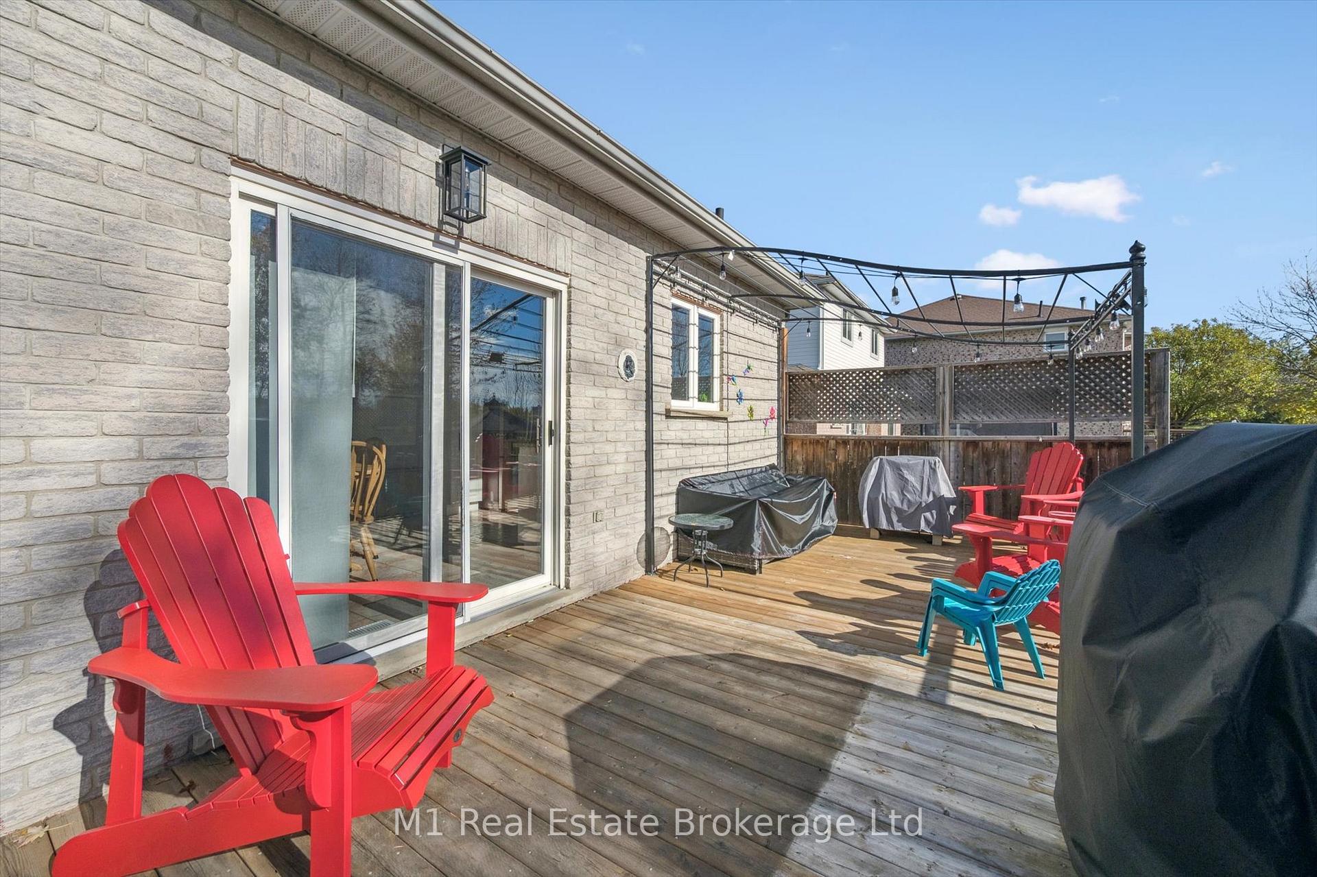 Photo 48 of 684 Willow Road, Guelph, Willow West/Sugarbush/West Acres — HOMEH