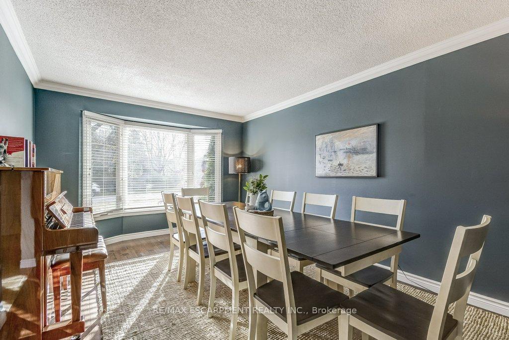 Photo 7 of 149 Charterhouse Crescent, Hamilton, Ancaster — HOMEH