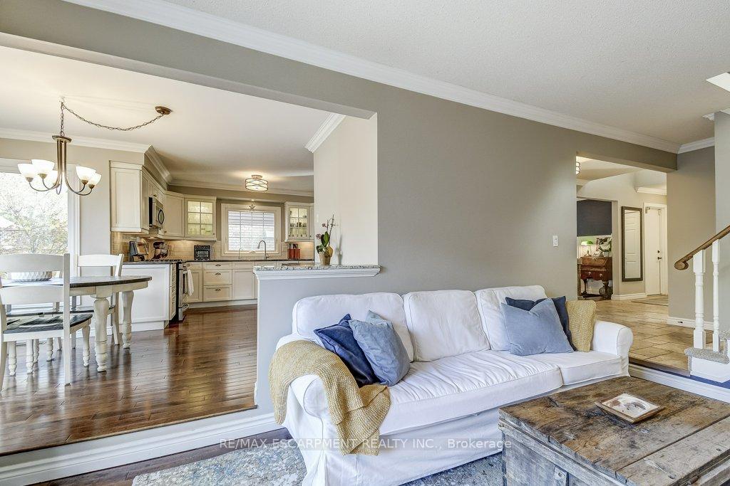 Photo 15 of 149 Charterhouse Crescent, Hamilton, Ancaster — HOMEH