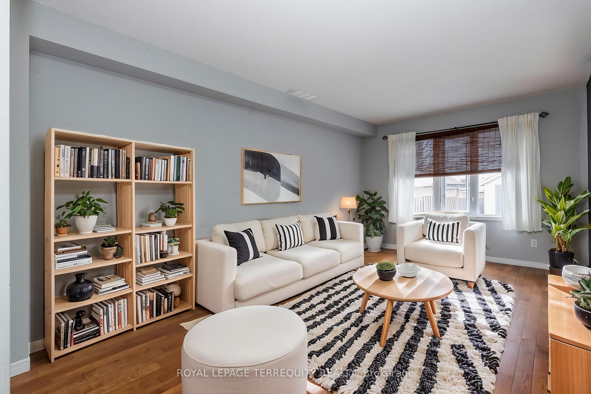 Photo 15 of 32B Woodford Way, Ottawa, Barrhaven - Longfields — HOMEH