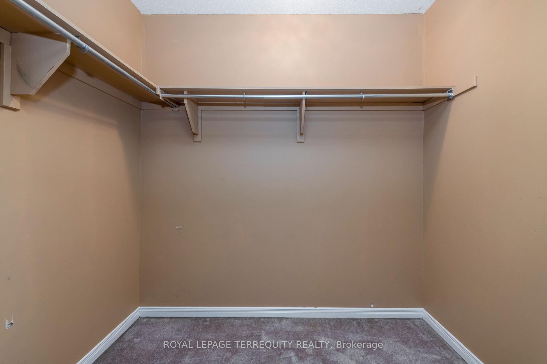 Photo 23 of 32B Woodford Way, Ottawa, Barrhaven - Longfields — HOMEH