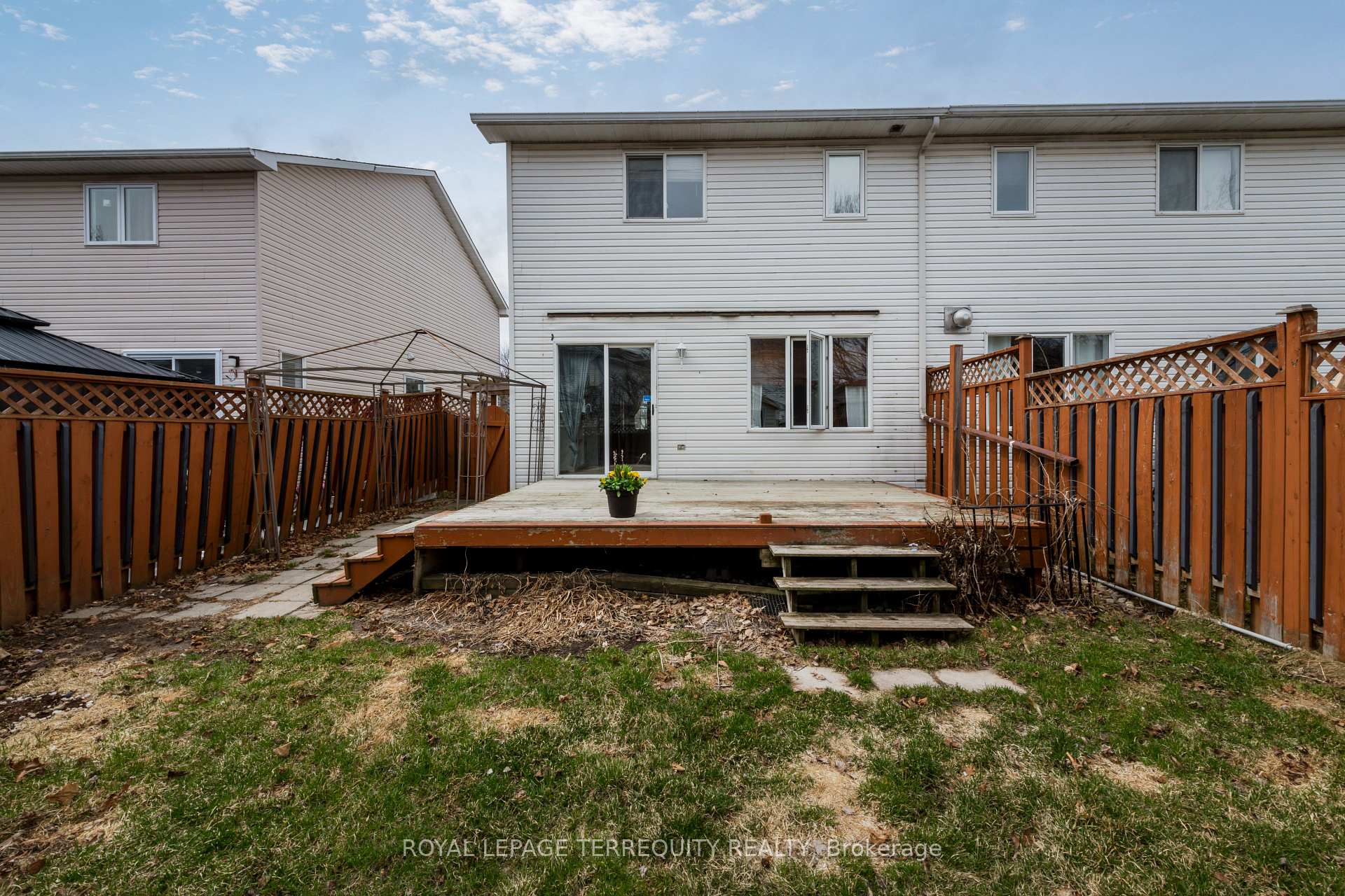 Photo 35 of 32B Woodford Way, Ottawa, Barrhaven - Longfields — HOMEH
