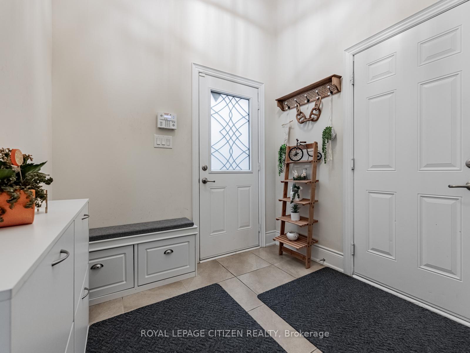 Photo 20 of 15 Possession Crescent, Brampton, Toronto Gore Rural Estate — HOMEH