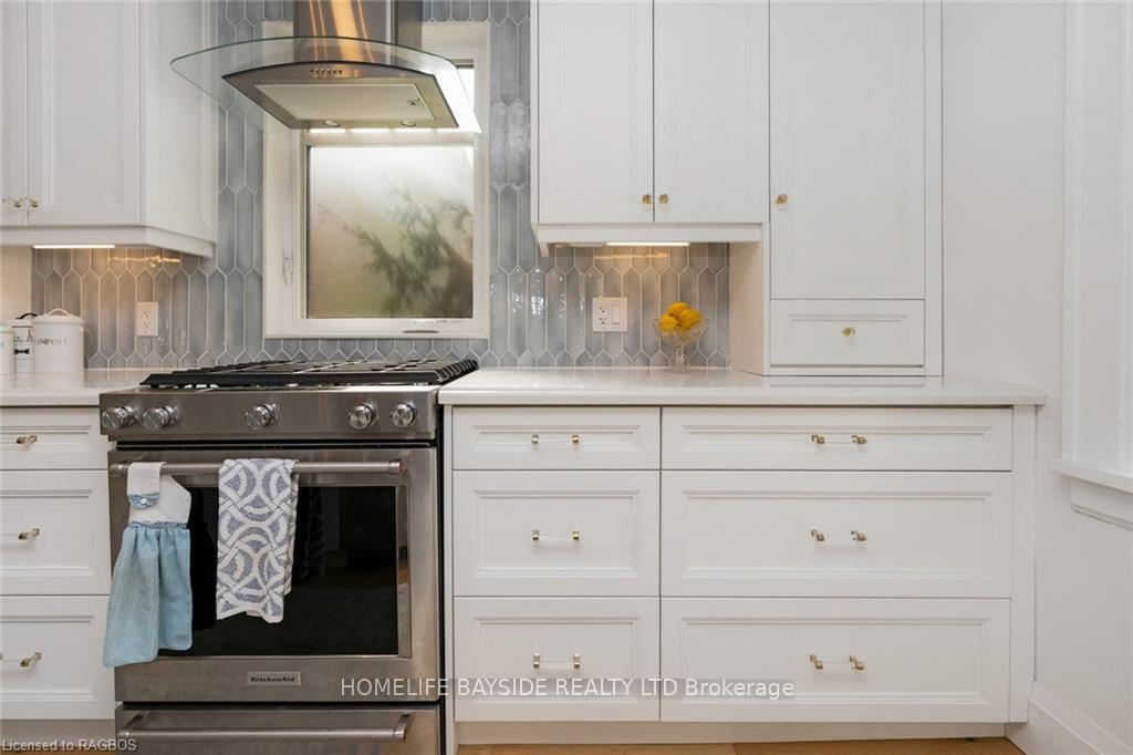Photo 14 of 258 John Street, Clearview, Stayner — HOMEH