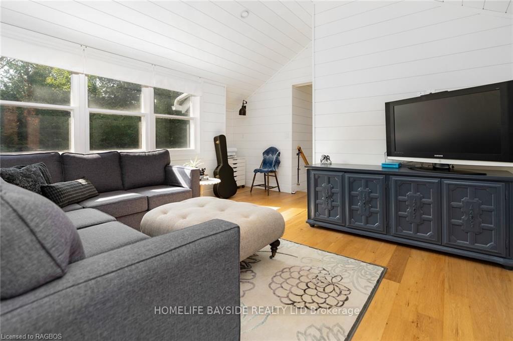 Photo 20 of 258 John Street, Clearview, Stayner — HOMEH