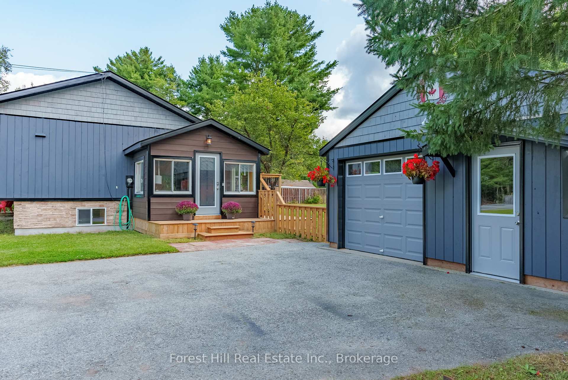 Photo 5 of 1190 Winhara Road, Gravenhurst, Muskoka (S) — HOMEH