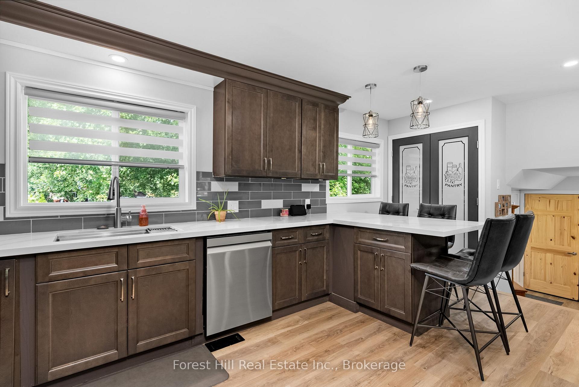 Photo 8 of 1190 Winhara Road, Gravenhurst, Muskoka (S) — HOMEH