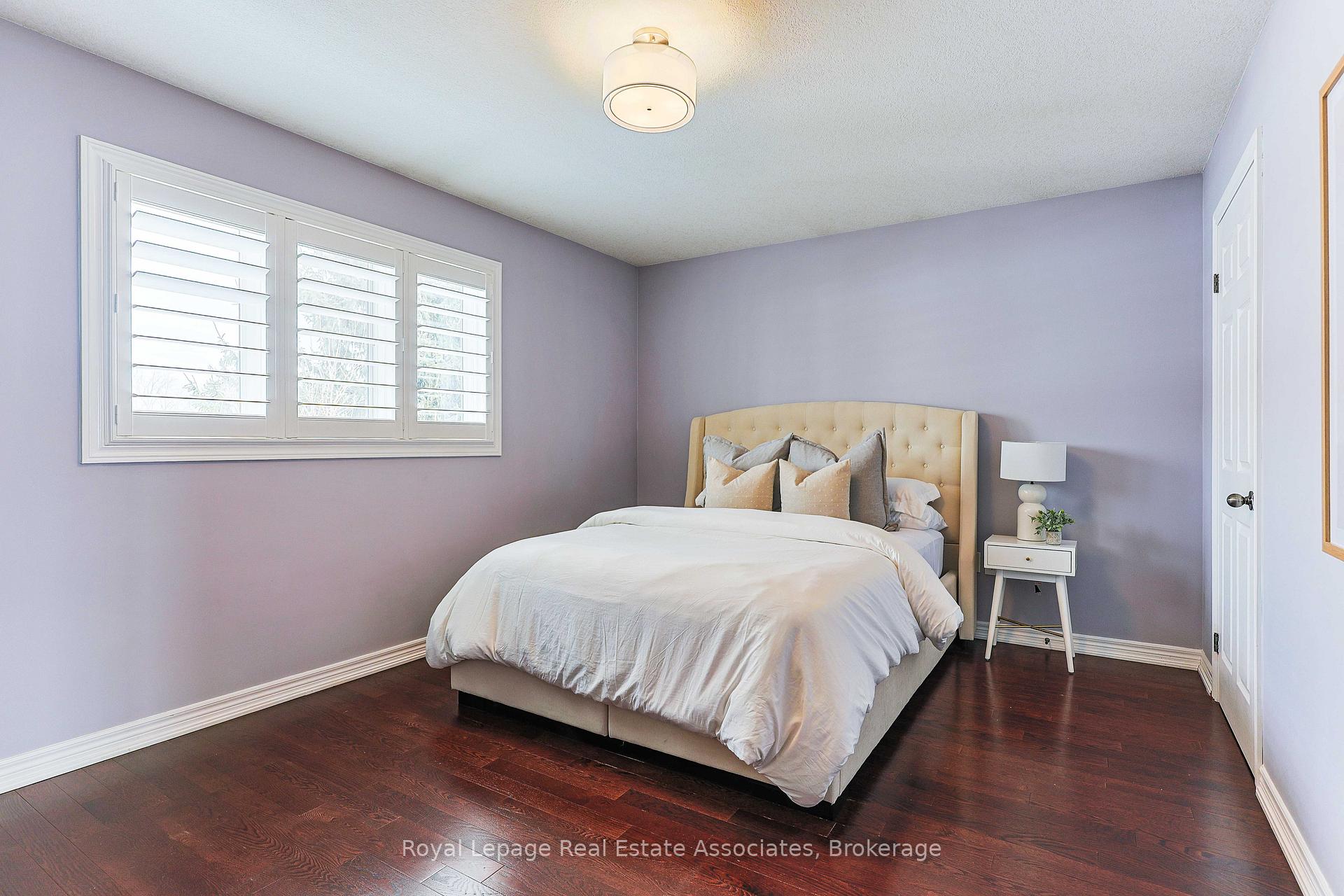 Photo 21 of 30 Sidare Court, Grimsby, Grimsby Beach — HOMEH