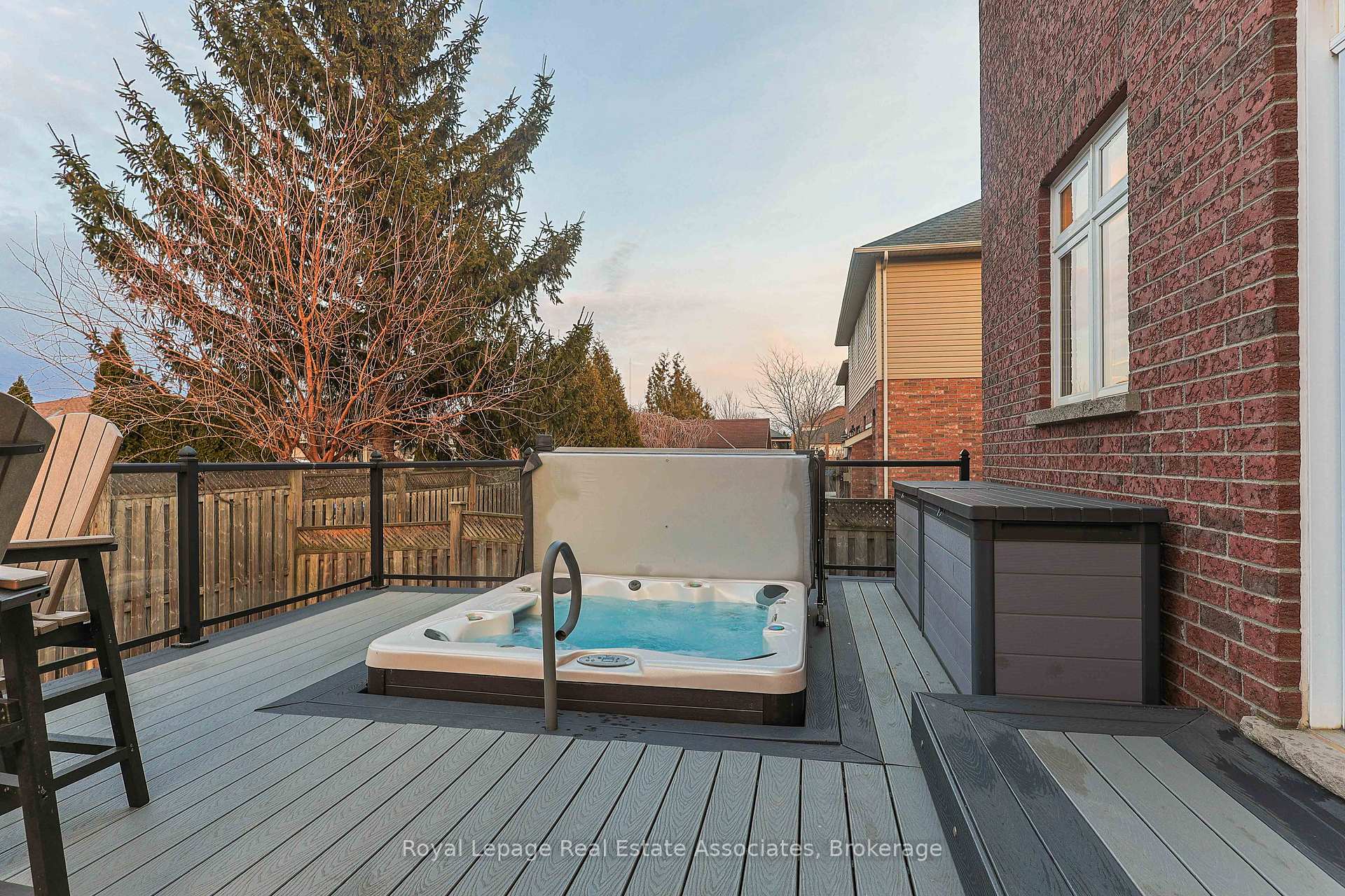 Photo 31 of 30 Sidare Court, Grimsby, Grimsby Beach — HOMEH