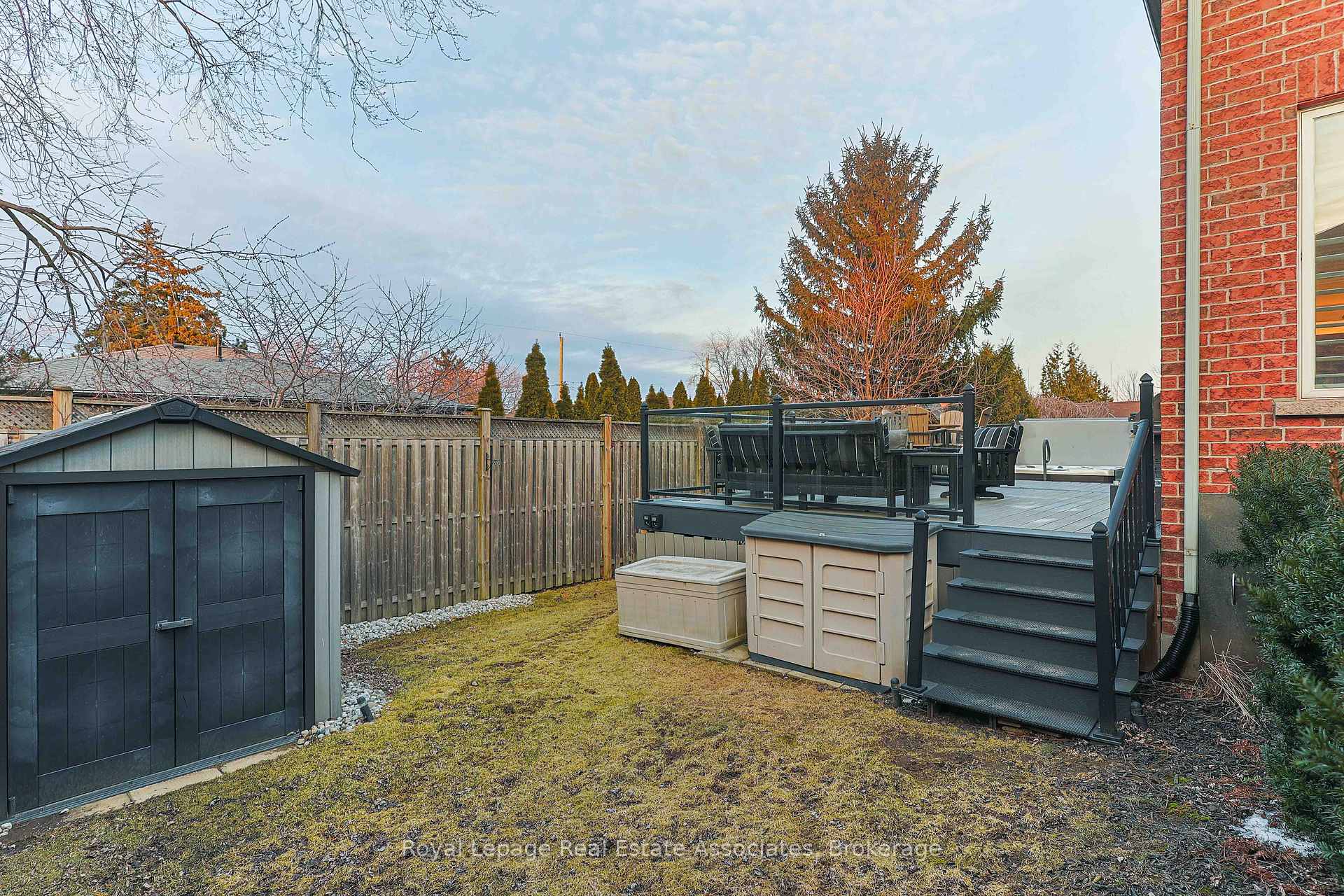 Photo 33 of 30 Sidare Court, Grimsby, Grimsby Beach — HOMEH