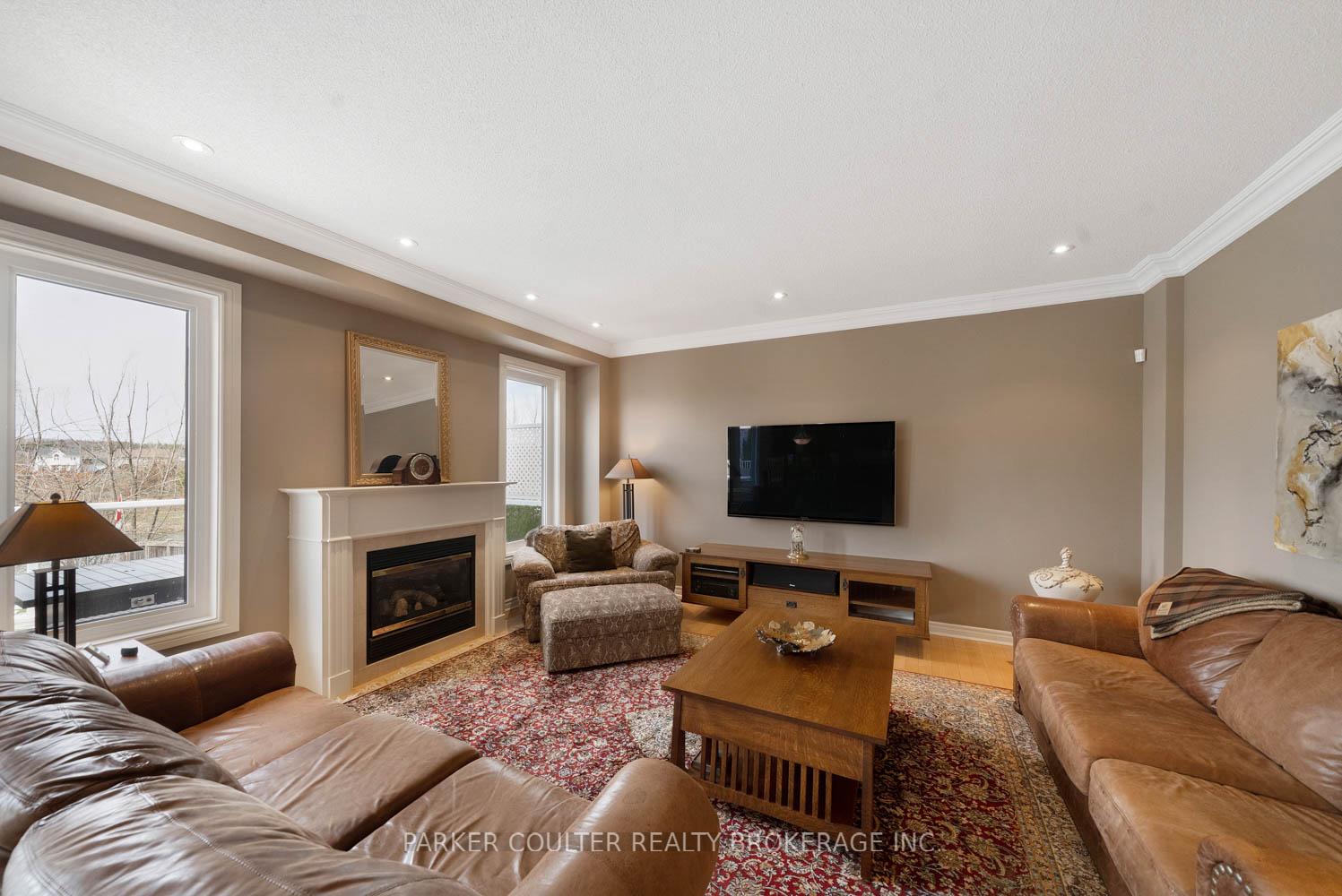 Photo 14 of 14 Regalia Way, Barrie, Innis-Shore — HOMEH