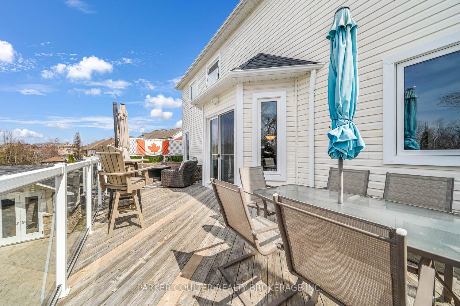 Photo 36 of 14 Regalia Way, Barrie, Innis-Shore — HOMEH