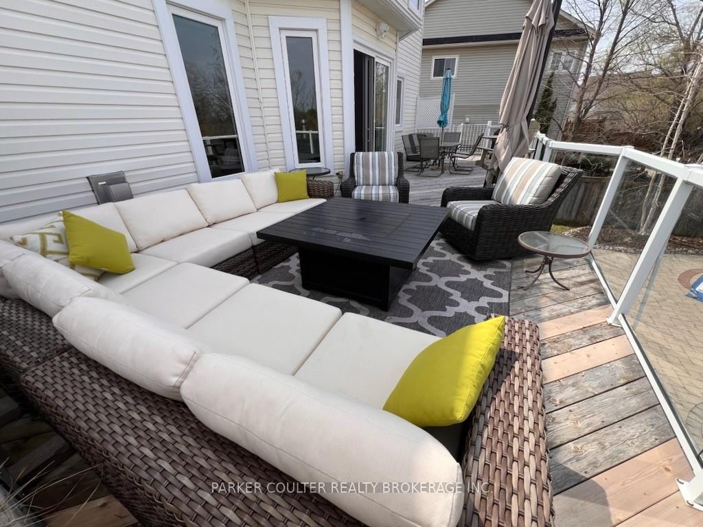 Photo 37 of 14 Regalia Way, Barrie, Innis-Shore — HOMEH