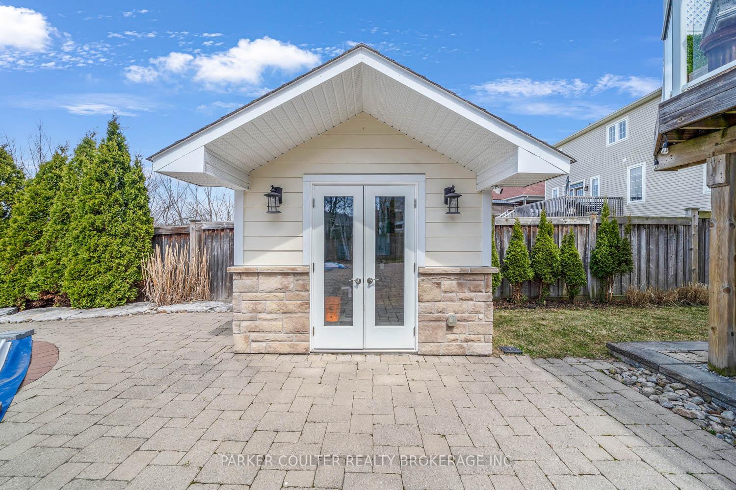 Photo 39 of 14 Regalia Way, Barrie, Innis-Shore — HOMEH
