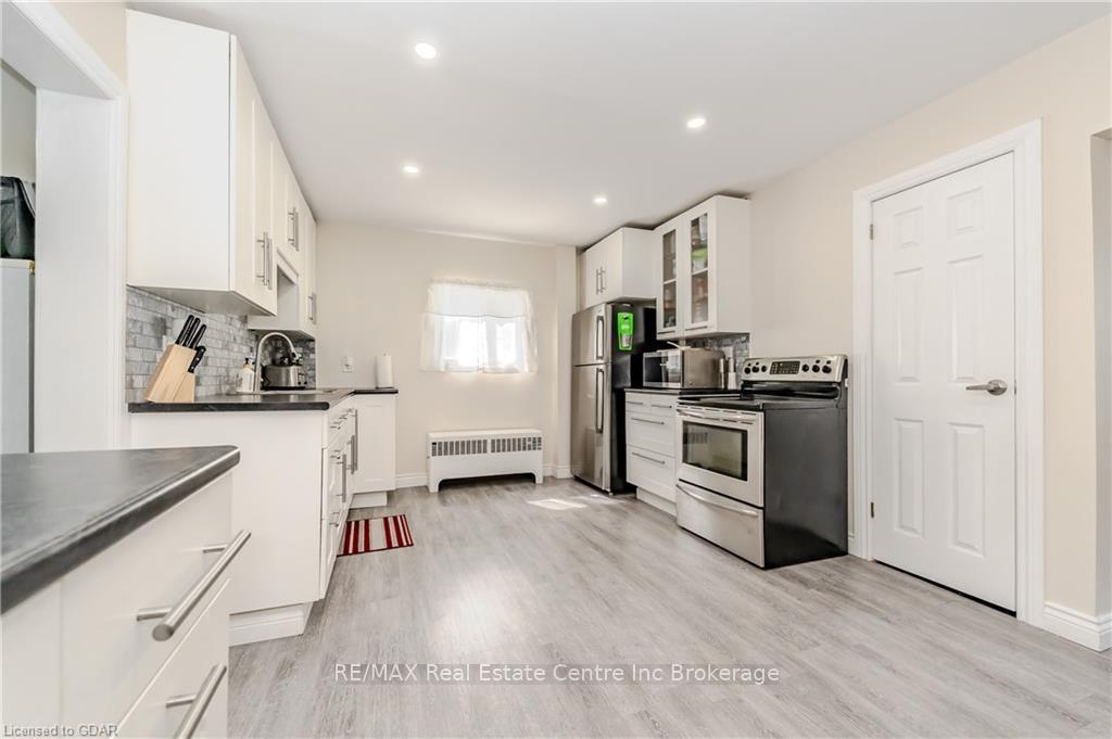 Photo 19 of 32 Walnut Lane, Brant, Paris — HOMEH