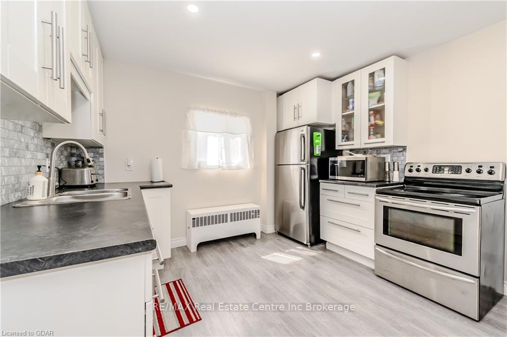 Photo 22 of 32 Walnut Lane, Brant, Paris — HOMEH