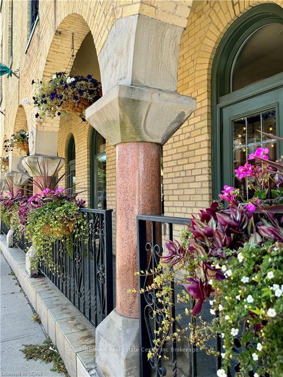 Photo 45 of 32 Walnut Lane, Brant, Paris — HOMEH