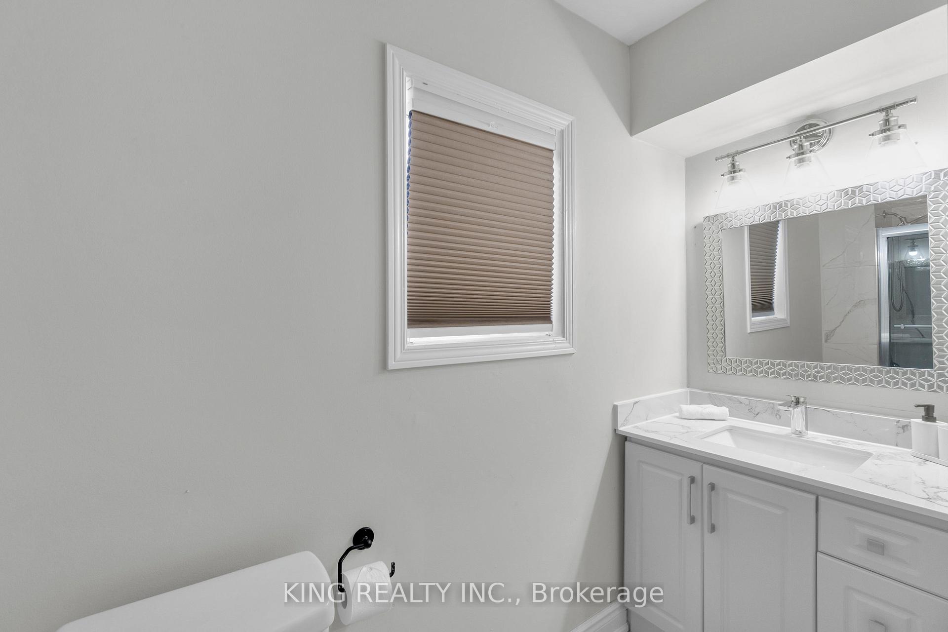 Photo 13 of 21 Irene Crescent, Brampton, Fletcher's Meadow — HOMEH