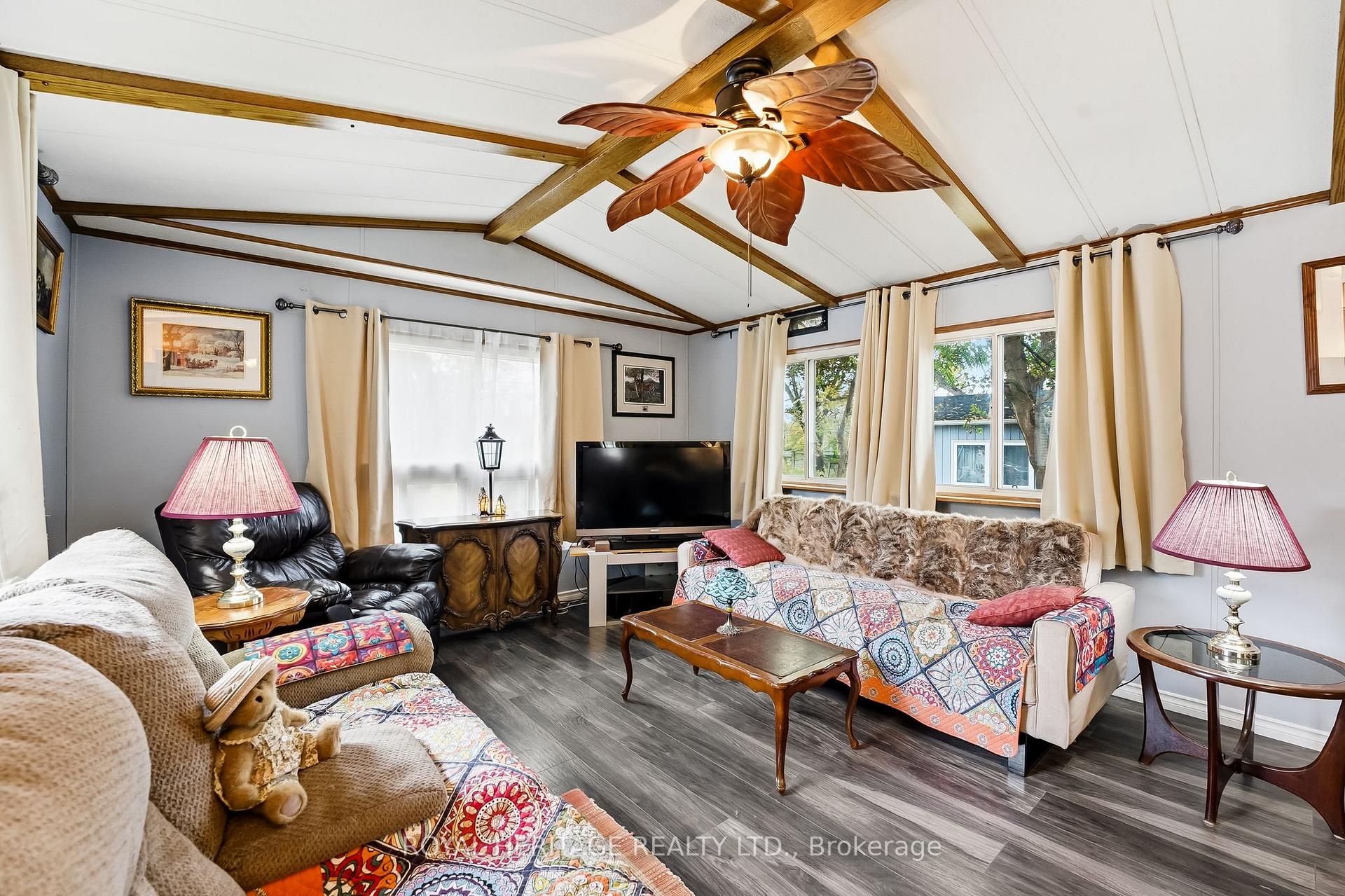 Photo 16 of Unit 6, 330 King Street E, Clarington, Bowmanville — HOMEH