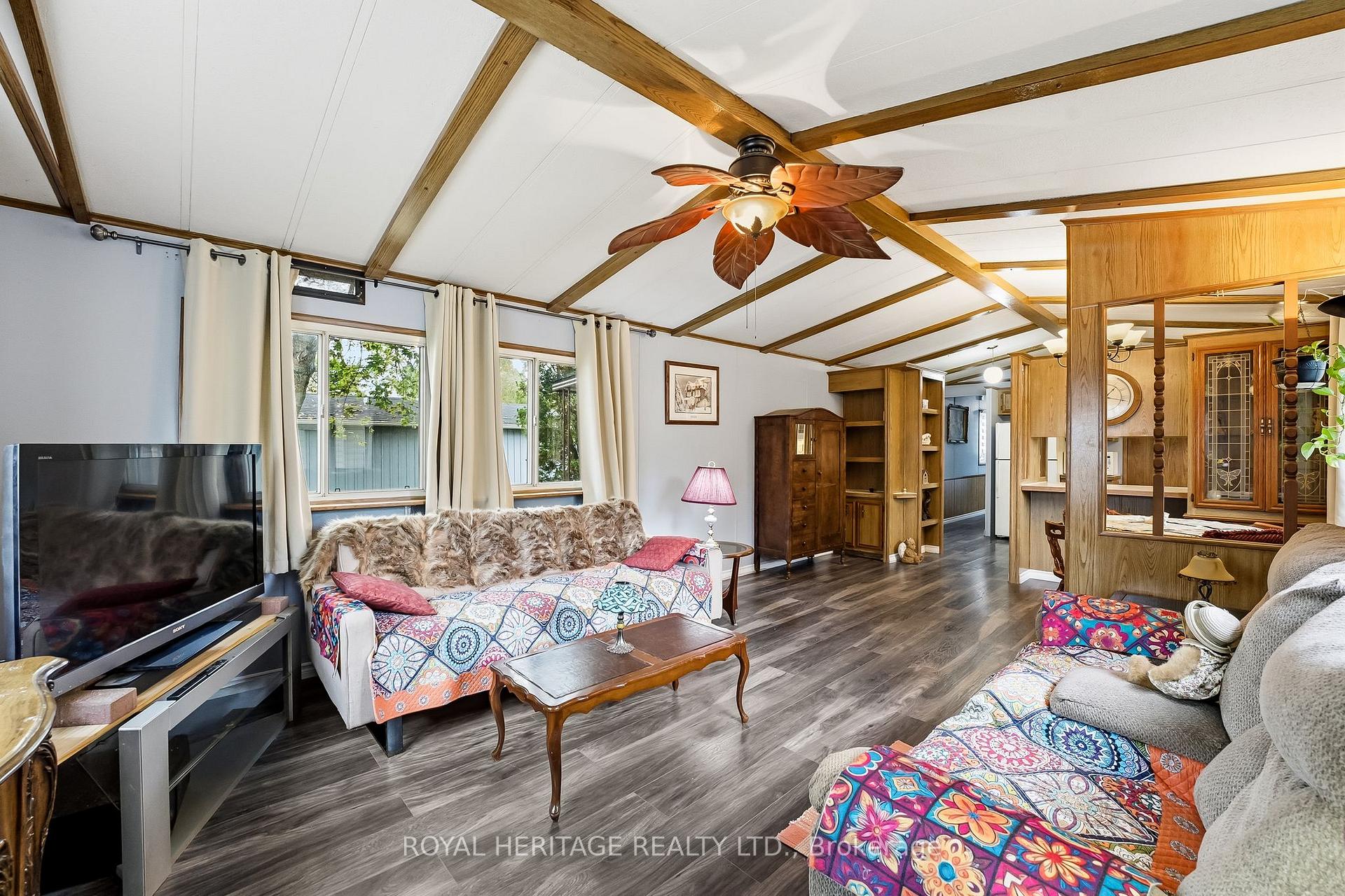 Photo 17 of Unit 6, 330 King Street E, Clarington, Bowmanville — HOMEH