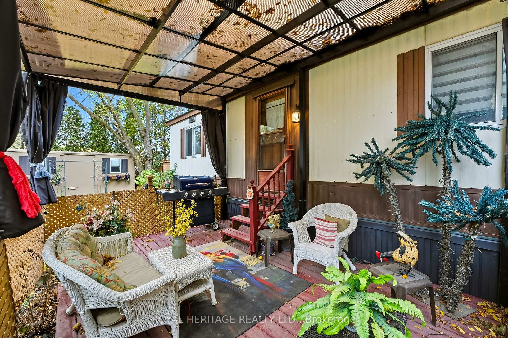 Photo 36 of Unit 6, 330 King Street E, Clarington, Bowmanville — HOMEH