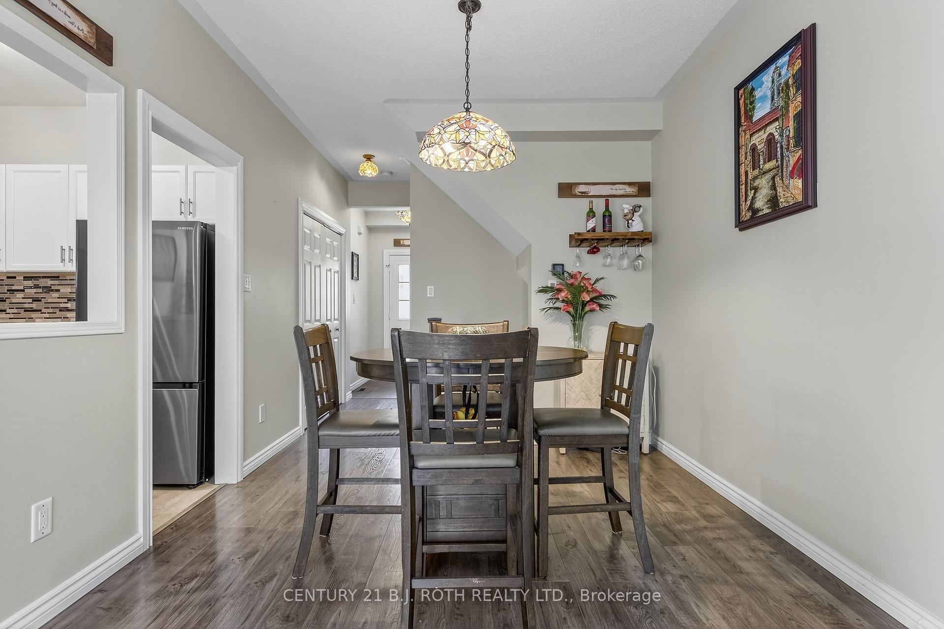 Photo 7 of 80 Bruce Crescent, Barrie, Bayshore — HOMEH