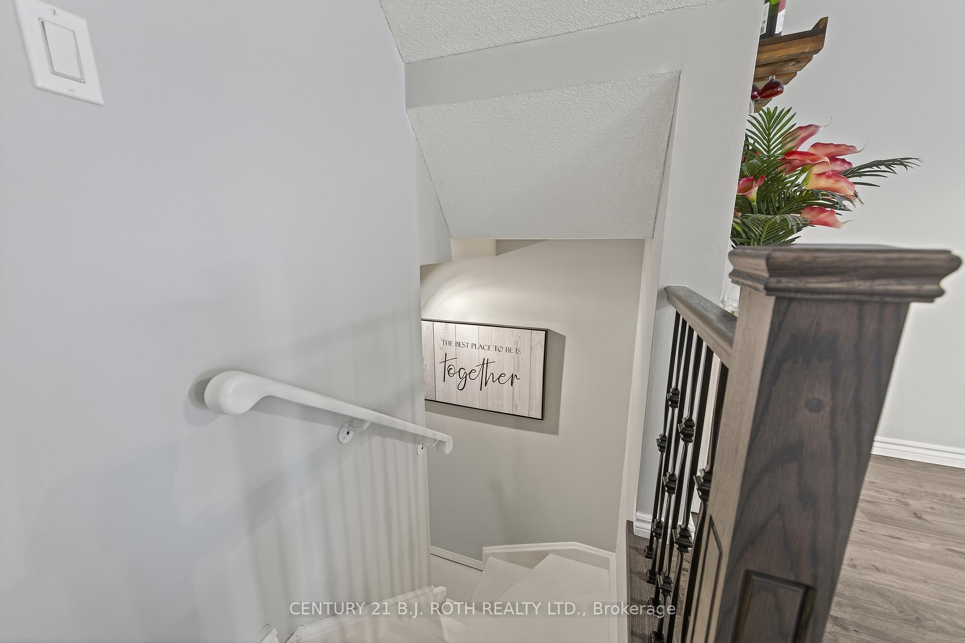 Photo 28 of 80 Bruce Crescent, Barrie, Bayshore — HOMEH