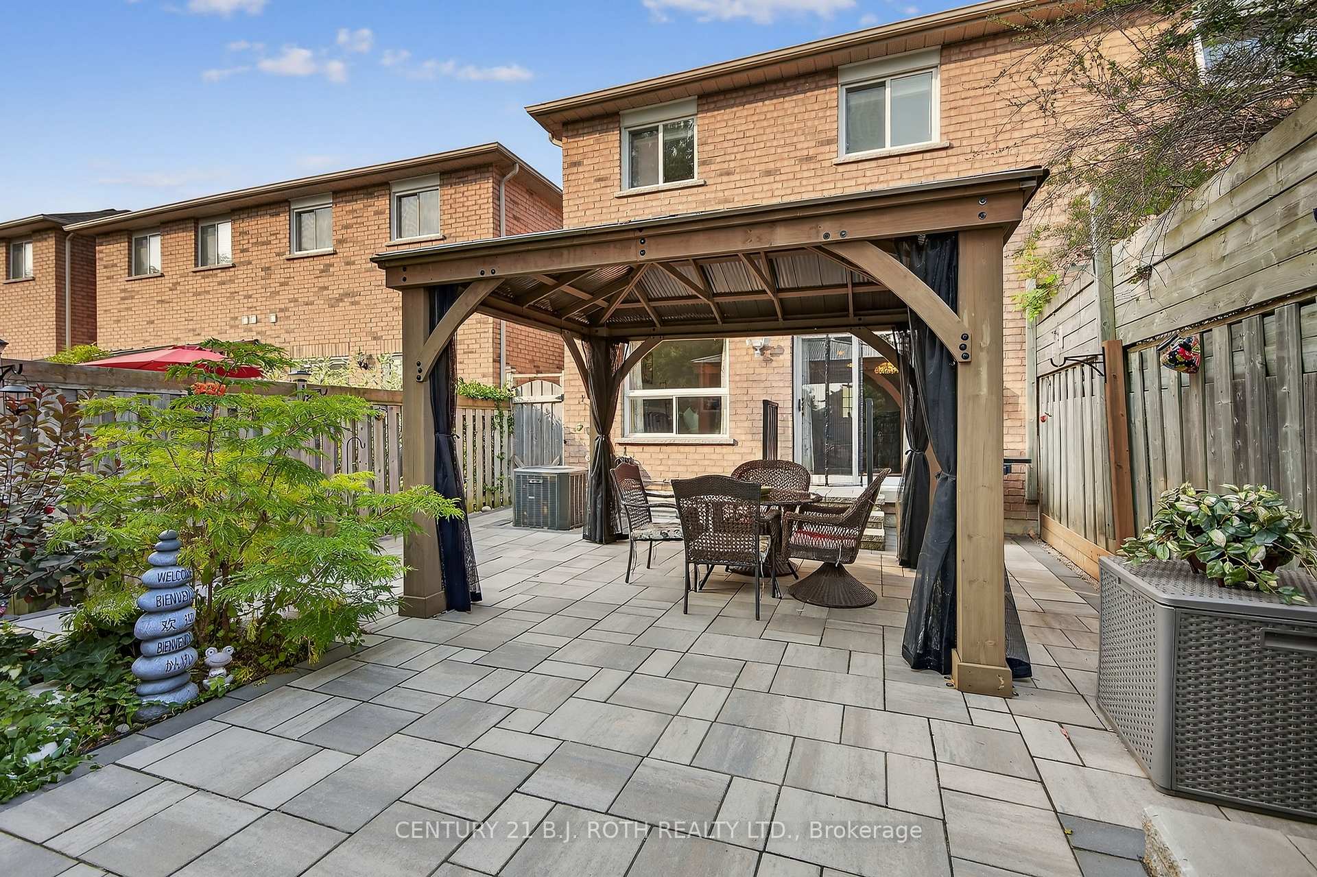 Photo 39 of 80 Bruce Crescent, Barrie, Bayshore — HOMEH