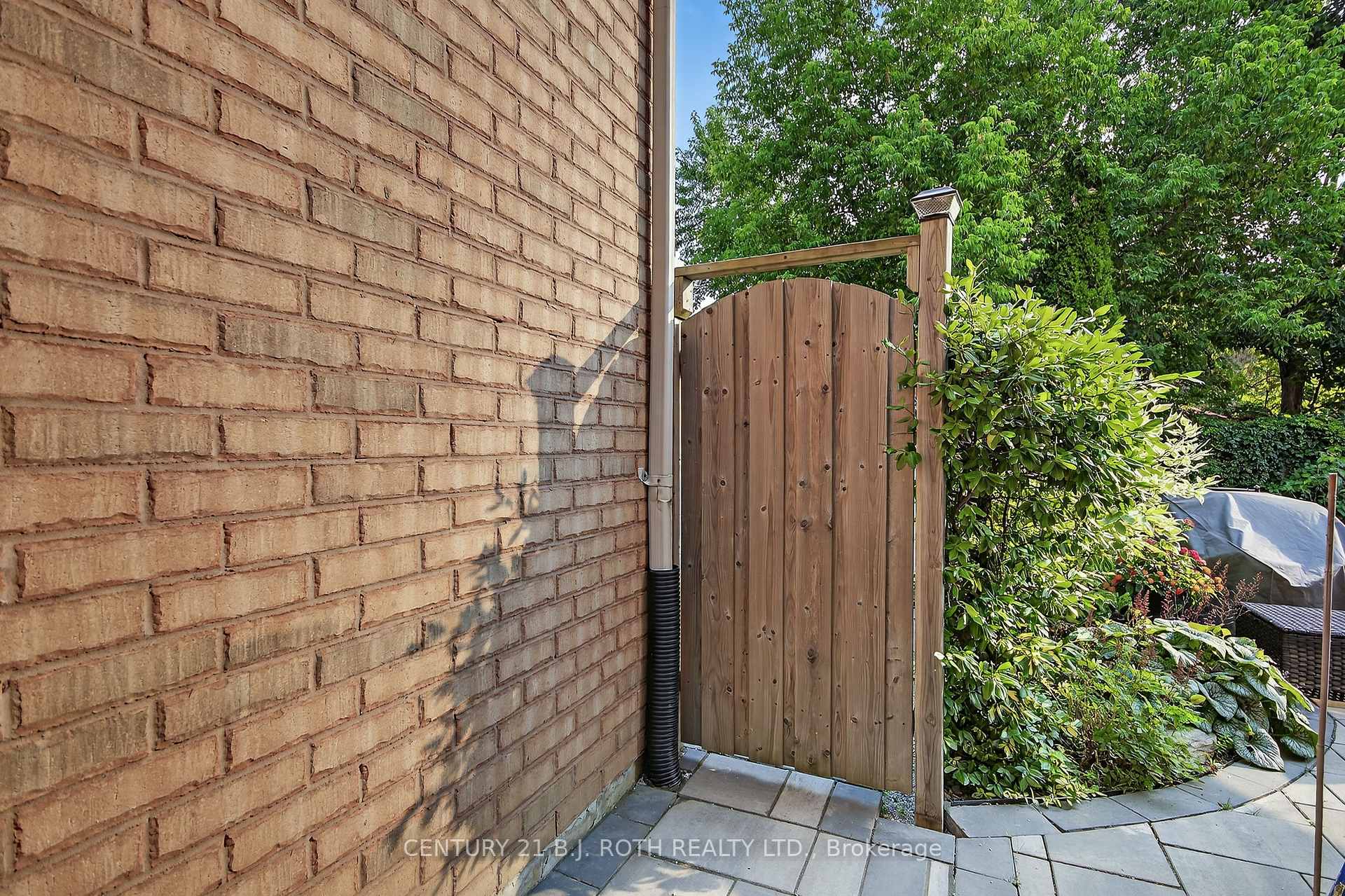Photo 41 of 80 Bruce Crescent, Barrie, Bayshore — HOMEH