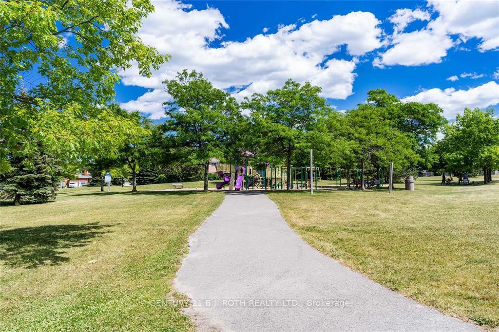 Photo 49 of 80 Bruce Crescent, Barrie, Bayshore — HOMEH
