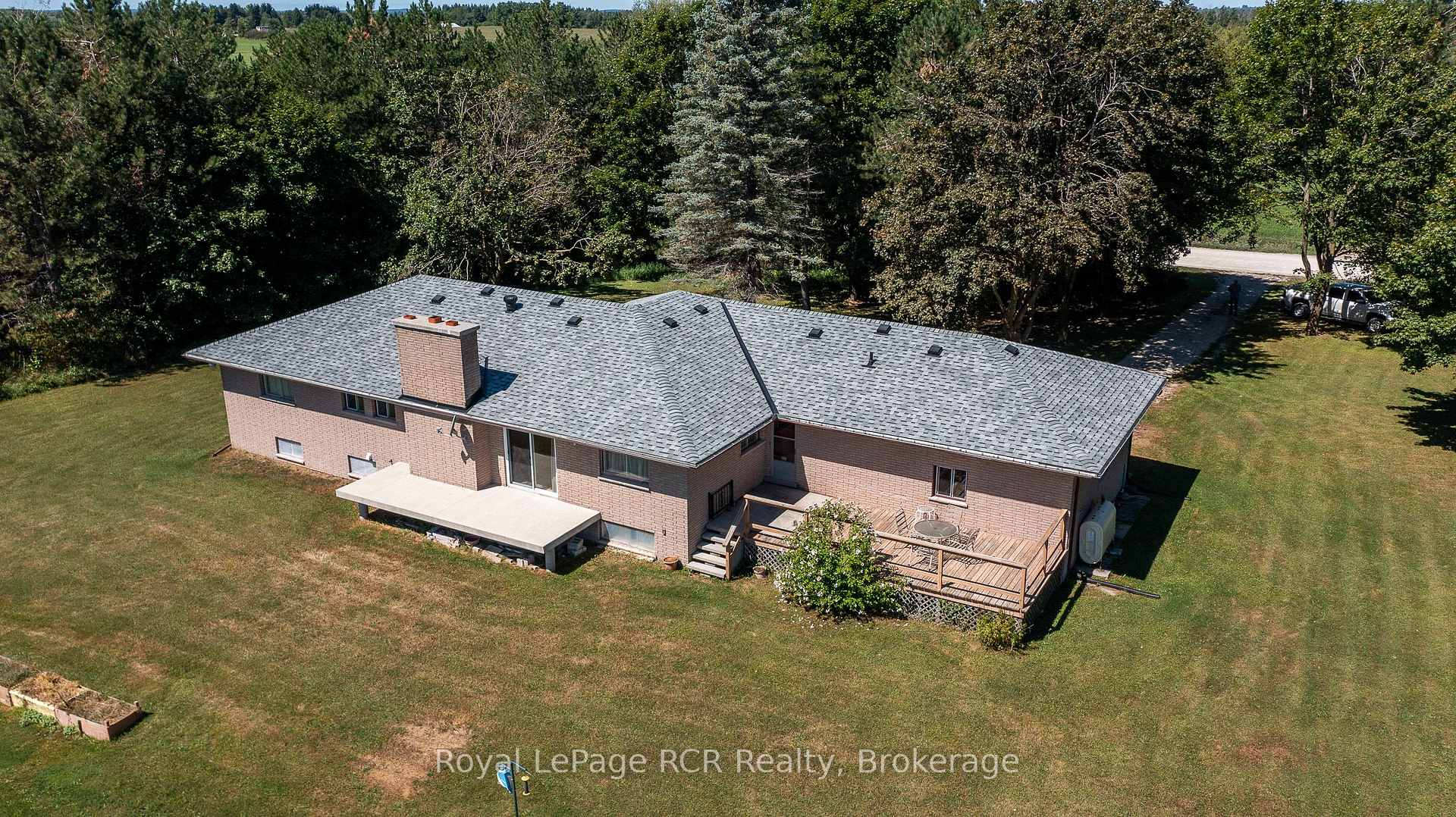 Photo 5 of 260456 Sideroad 200, Grey Highlands — HOMEH
