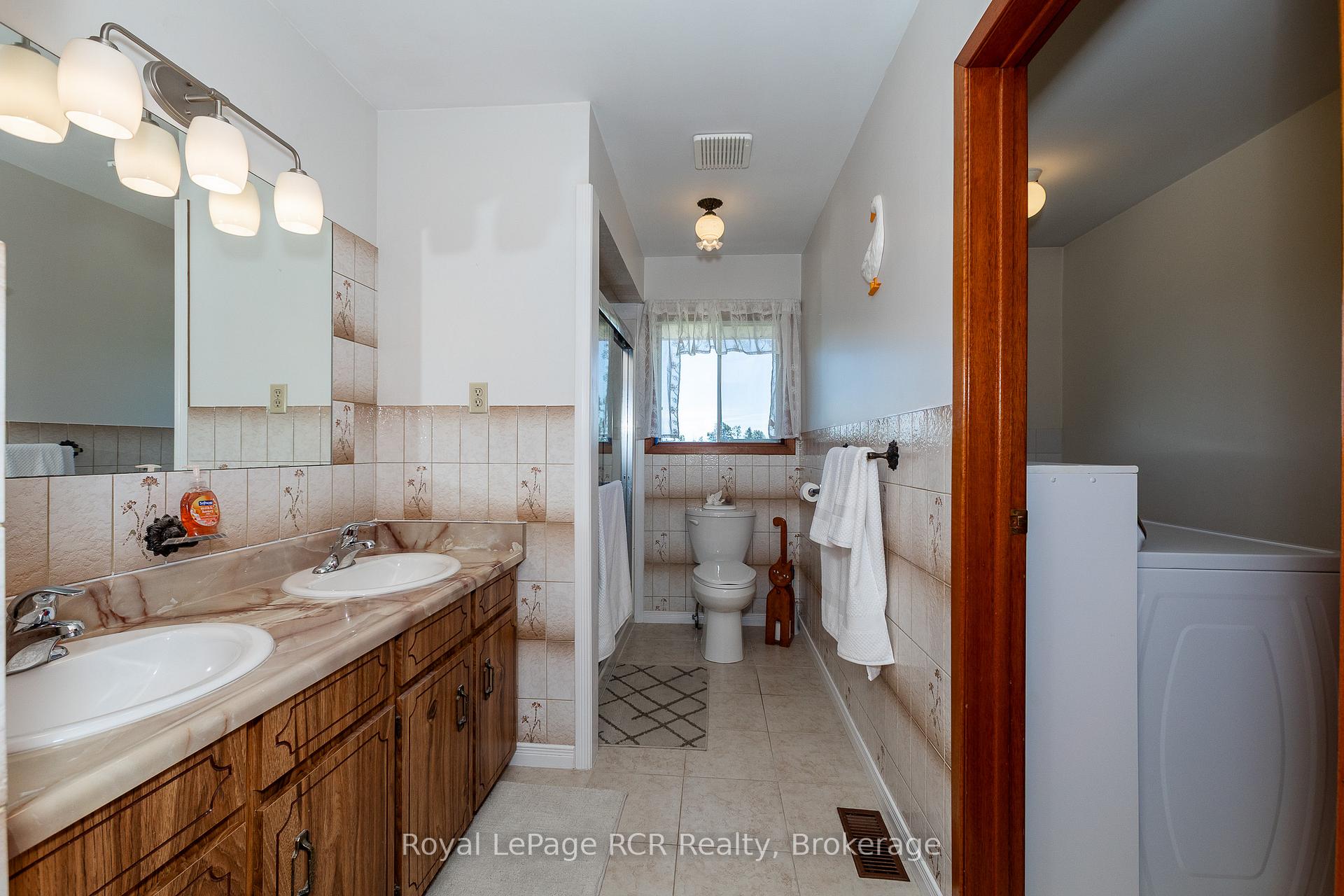 Photo 26 of 260456 Sideroad 200, Grey Highlands — HOMEH