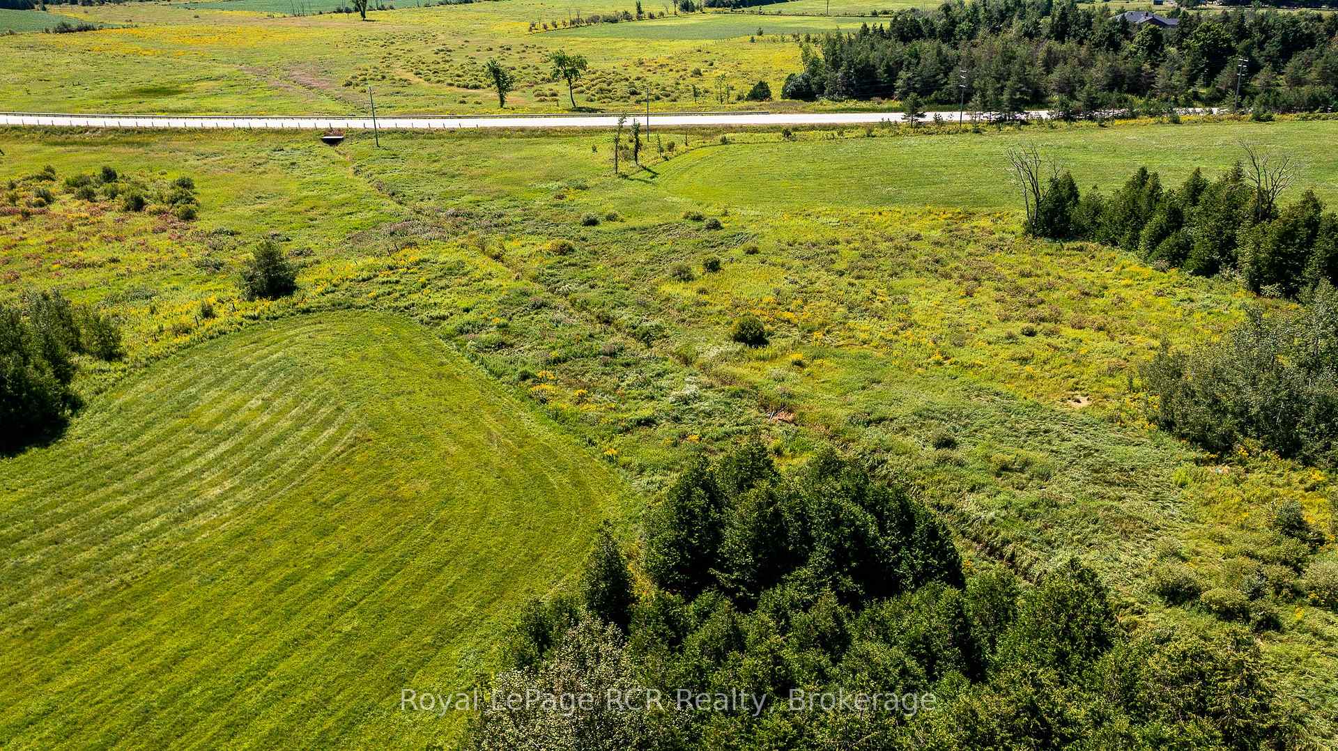 Photo 50 of 260456 Sideroad 200, Grey Highlands — HOMEH