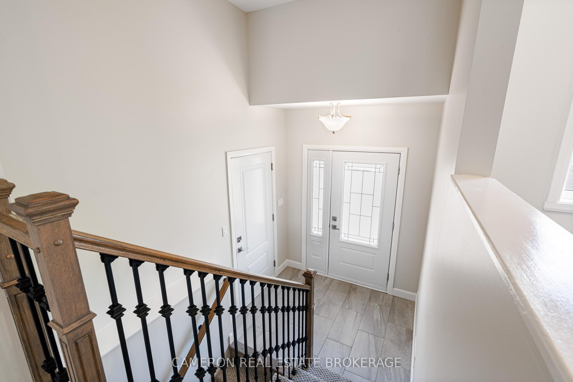 Photo 5 of 2388 Watson Crescent, Cornwall — HOMEH