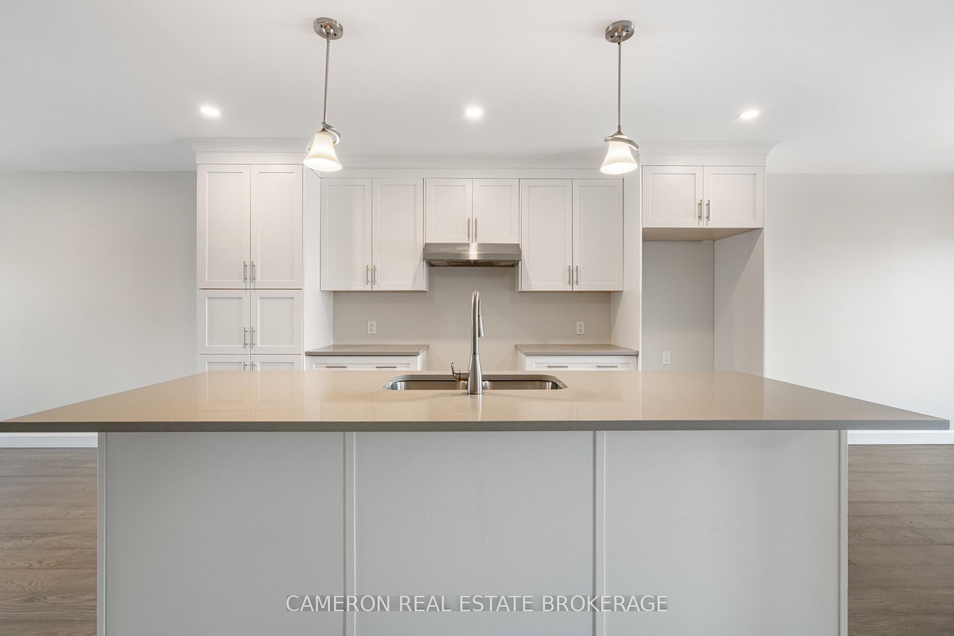 Photo 10 of 2388 Watson Crescent, Cornwall — HOMEH