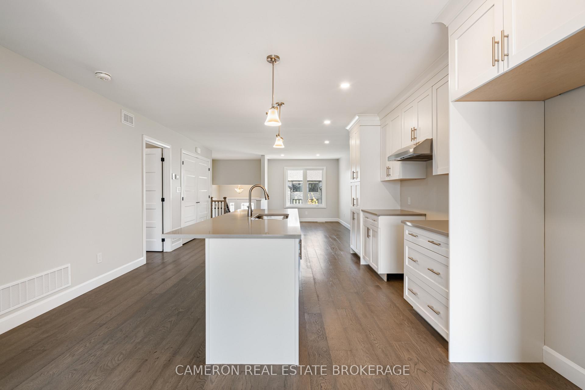 Photo 11 of 2388 Watson Crescent, Cornwall — HOMEH