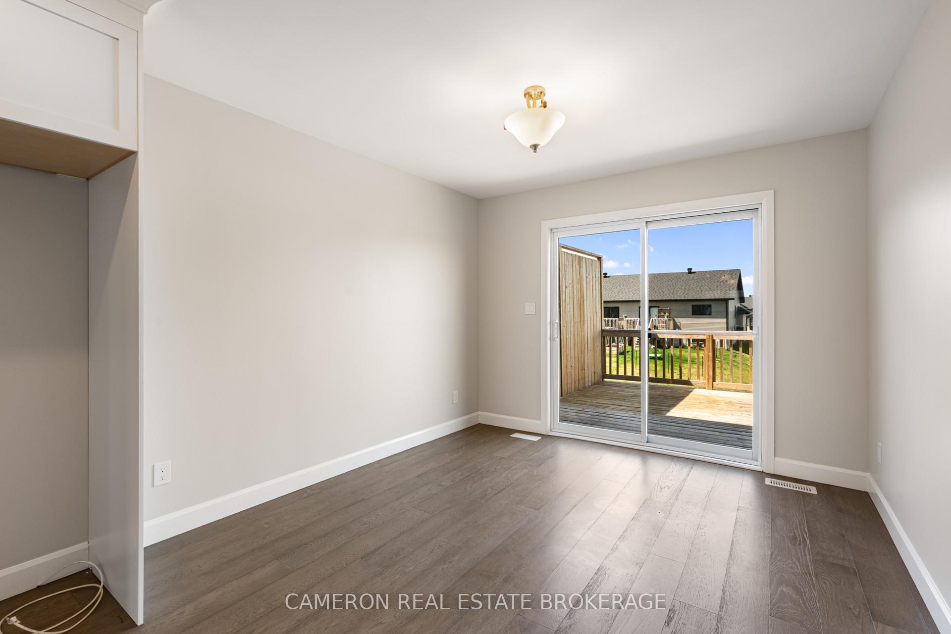 Photo 12 of 2388 Watson Crescent, Cornwall — HOMEH