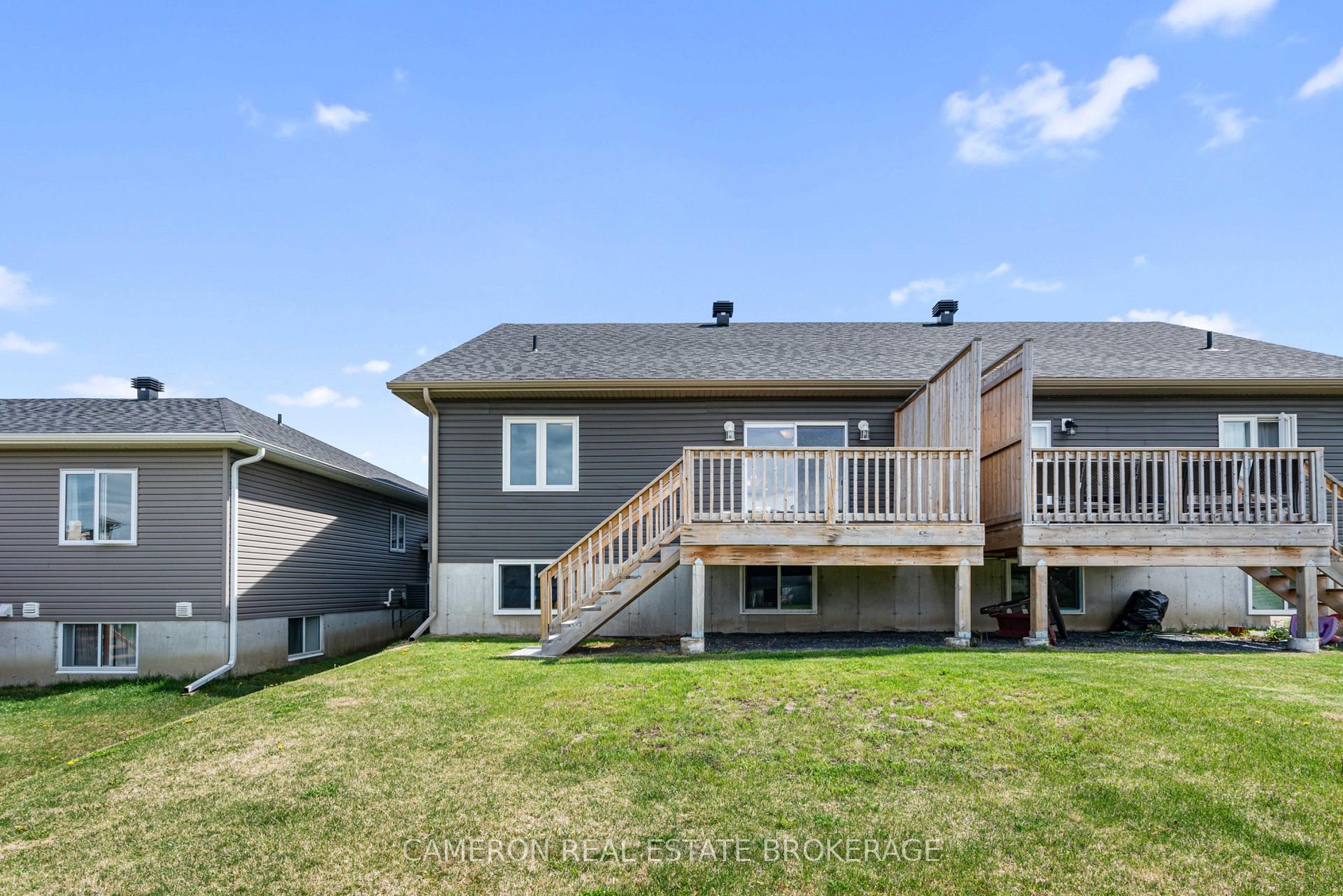 Photo 31 of 2388 Watson Crescent, Cornwall — HOMEH